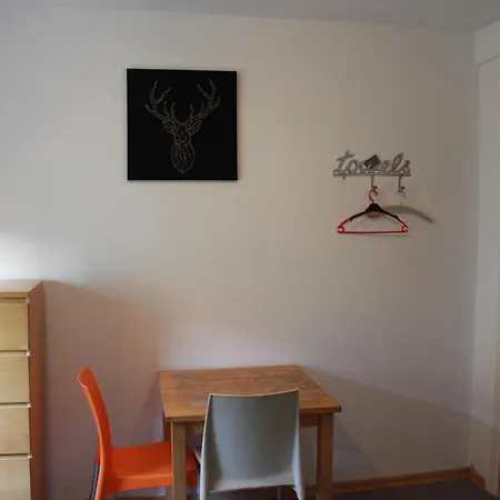 Apartment Rana's Zimmervermittlung *